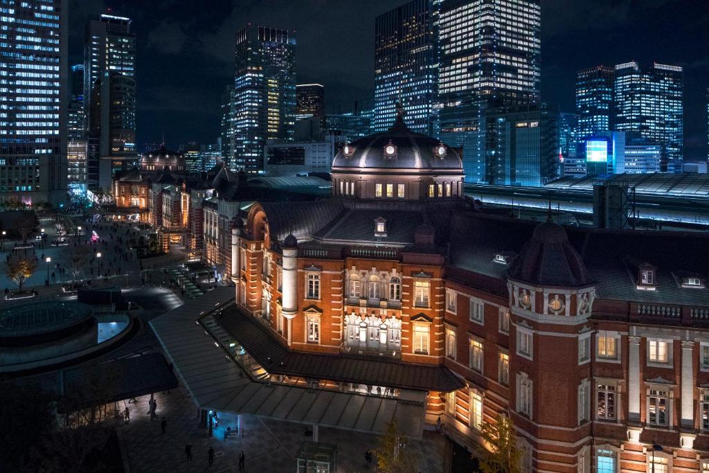 Tokio, Japonia | Dźwięki otoczenia zatłoczonego dworca kolejowego